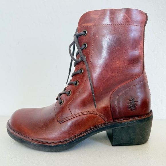 NEW Fly London Reddish Brown Leather Lace Up Boots Women’s Size EU37 US 6-6.5 - Picture 2 of 9